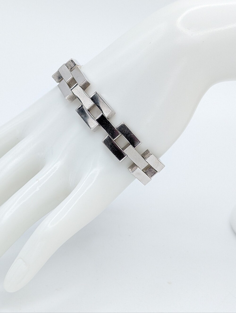 Vintage Goldette Wide Link Silver Tone Modernist Bracelet 7.5" - Picture 2 of 8